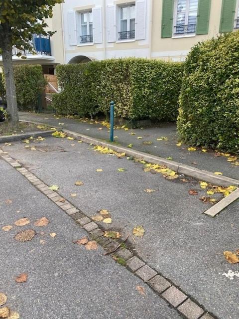 L'Amandier Disneyland Paris 4 Personnes Et 1 Bebe Bailly-Romainvilliers Bagian luar foto